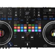 Pioneer DJ DDJ-REV7 2 csatornás DJ kontroller Serato DJ Pro-hoz