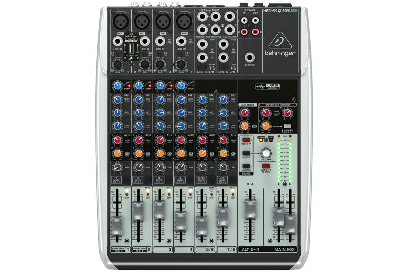 Behringer XENYX Q1204USB 12-csatornás USB keverő