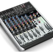 Behringer XENYX Q1204USB 12-csatornás USB keverő