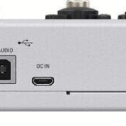 Behringer Flow 8 8-csatornás digitális keverő Bluetooth-szal
