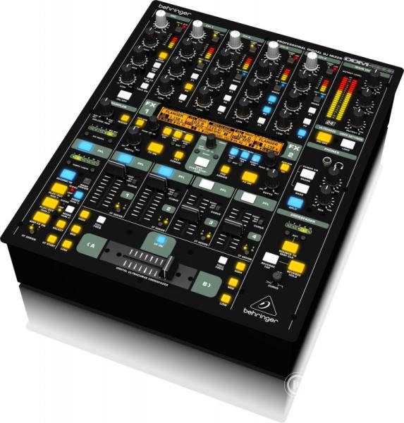 Behringer DDM4000 5-csatornás digitális DJ keverő