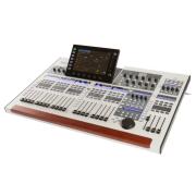 Behringer WING 48 csatornás digitális keverő