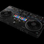 Pioneer DJ DDJ-REV5 2-csatornás DJ kontroller Serato DJ Pro és rekordbox kompatibilitással