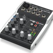Behringer XENYX 502S Analóg Keverő