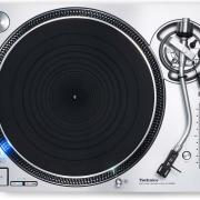 Technics SL-1200GR2 direkt meghajtású lemezjátszó
