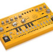 Behringer TD-3-AM analóg basszusvonal-szintetizátor (borostyán)