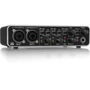 Behringer U-PHORIA UMC204HD USB audió interfész