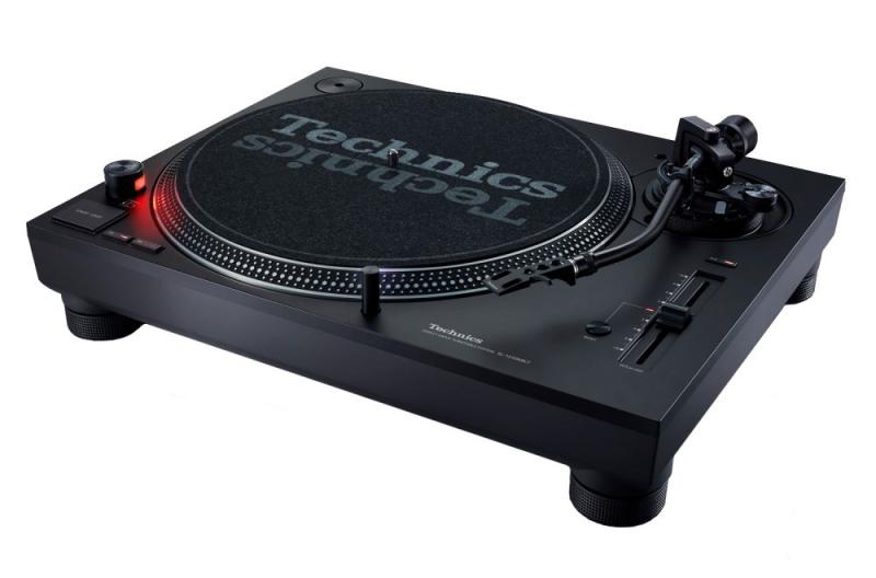 Technics SL-1210MK7