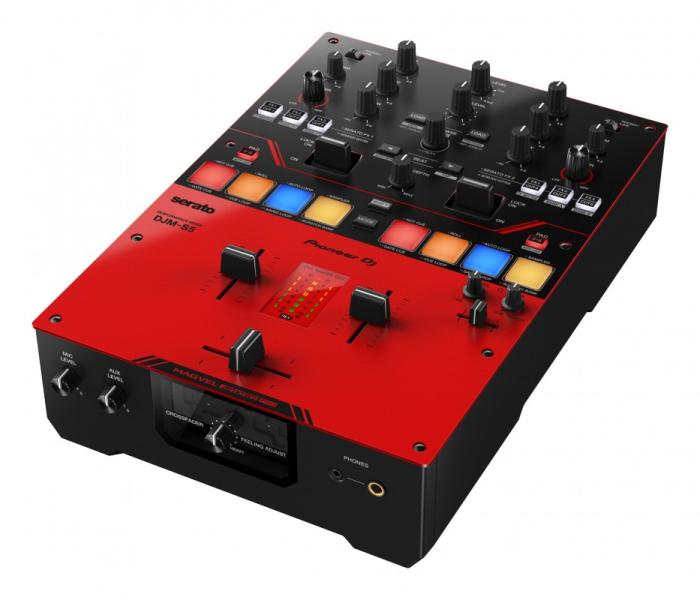 Pioneer DJ DJM-S5 scratch keverőpult