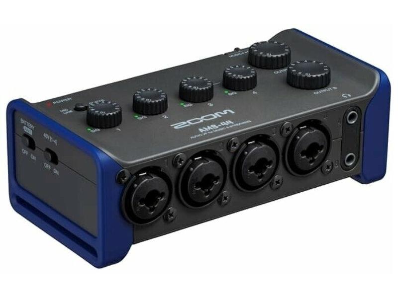 Zoom AMS-44 USB hangkártya (4 bemenet / 4 kimenet)