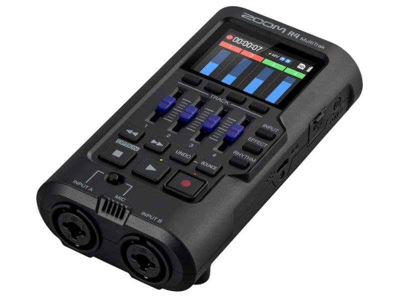 Zoom R4
