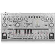 Behringer TD-3-SR analóg szintetizátor