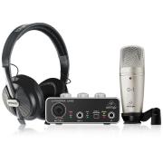 Behringer U-Phoria Studio USB hangkártya csomag