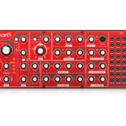 Behringer NEUTRON parafónikus félmoduláris analóg szintetizátor