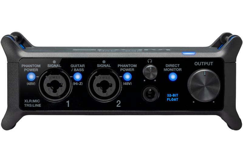 Zoom UAC-232 32-bites Float audio interfész